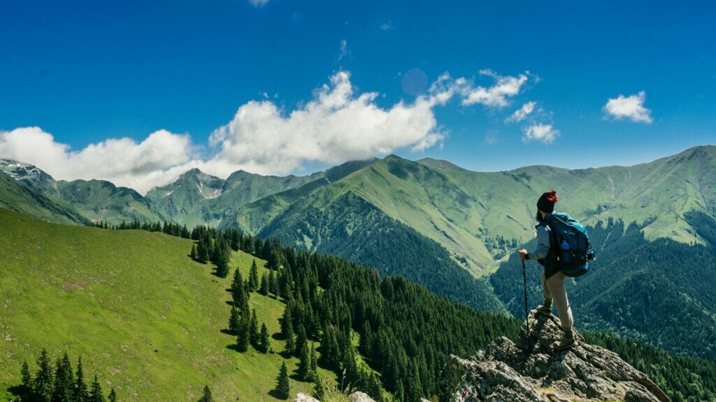 Grab your passport and explore these cheap travel locations around USA